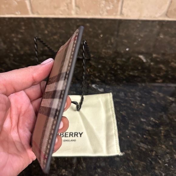 Burberry Card Holder with Dustbag Brand New - Picture 3 of 10